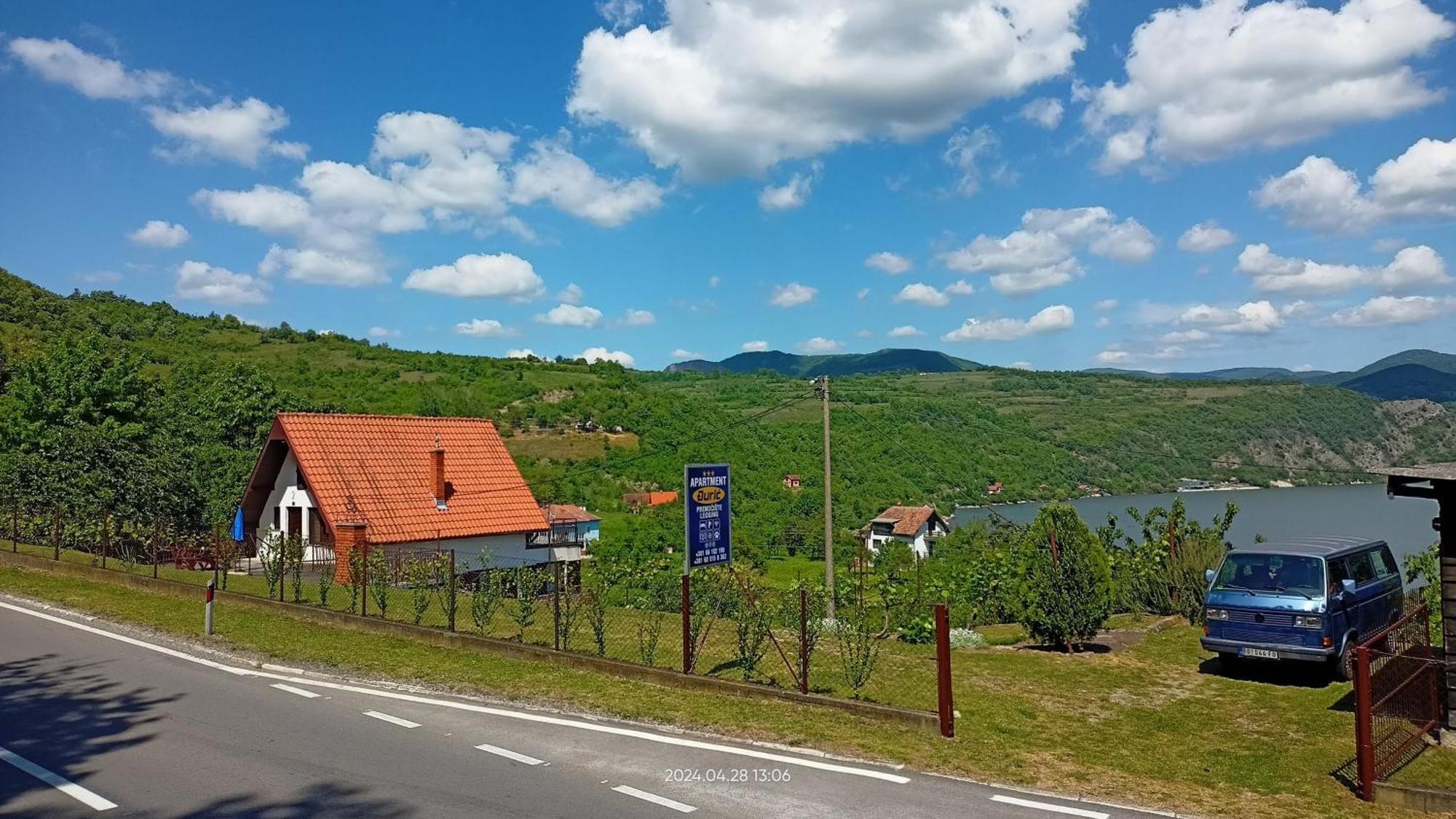 Apartman Duric Donji Milanovac Exterior photo