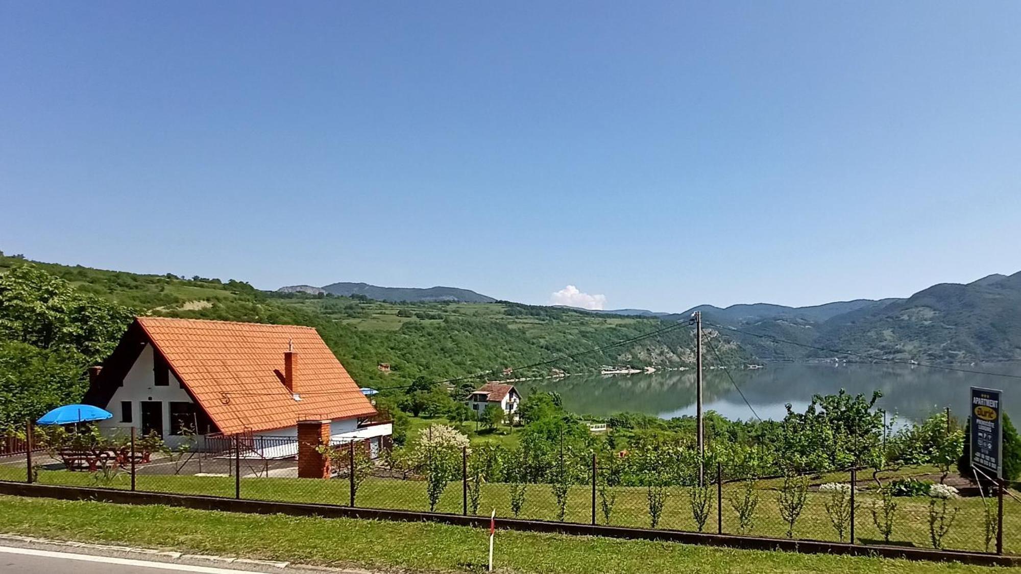 Apartman Duric Donji Milanovac Exterior photo